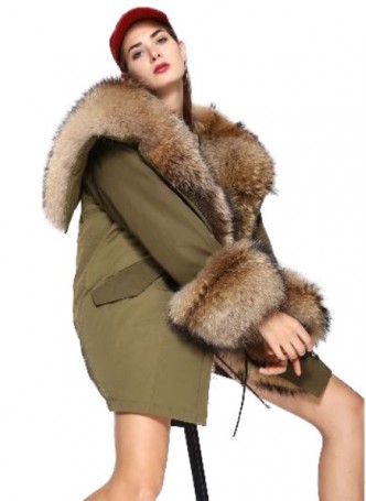 Military Style Army Green Winter Coat Jacket Parka with Hood Finn Raccoon Fur Women's