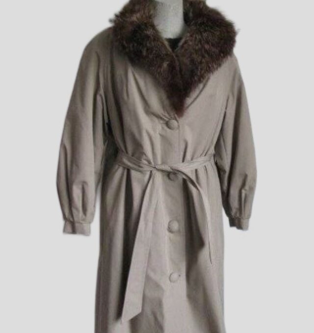 Raincoat with Raccoon Fur Collar & Lining SUPERB Sz 6/8