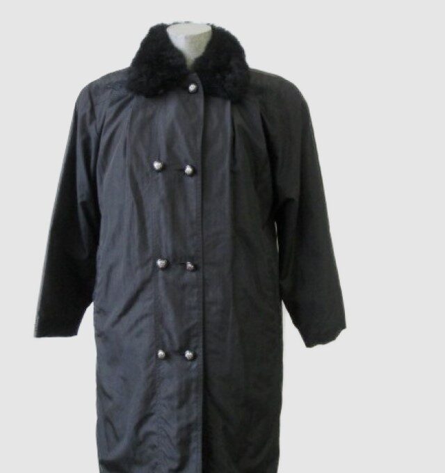 Raincoat with Detachable Opossum Fur Vest Lining SUPERB Sz 8 Black