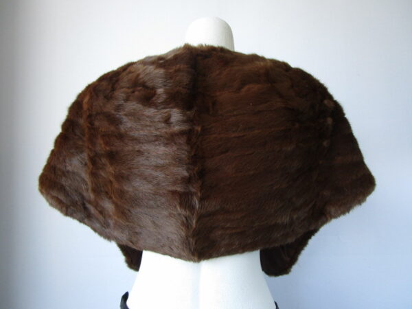 Squirrel Fur Stole Wrap Cape Wedding MINT - Image 2