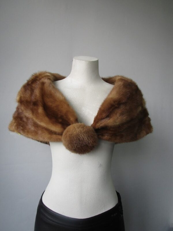 Mink Fur Cape Shawl Stole Wrap Cape MINT Wedding - Image 2