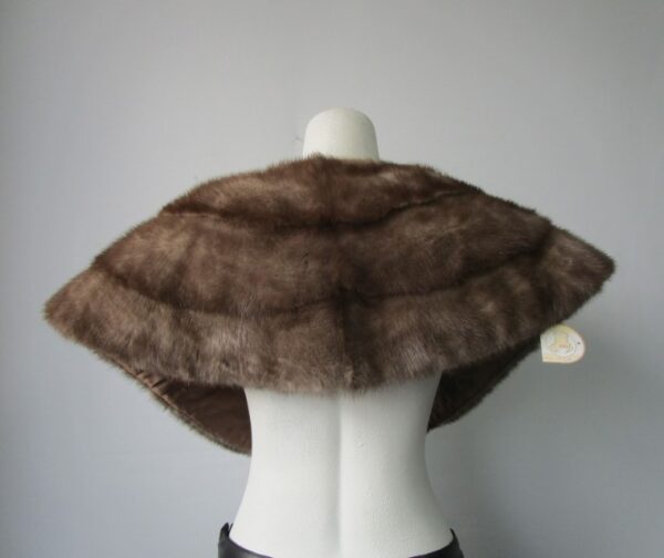 Mink Fur Collar Shawl Stole Wrap Cape MINT Sable WEDDING - Image 2