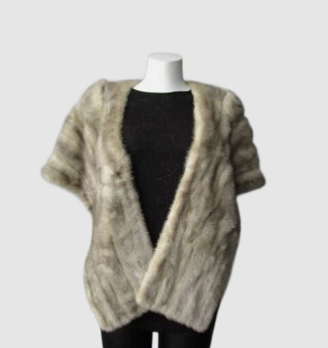 Sapphire Mink Fur Stole Wrap Cape Wedding MINT