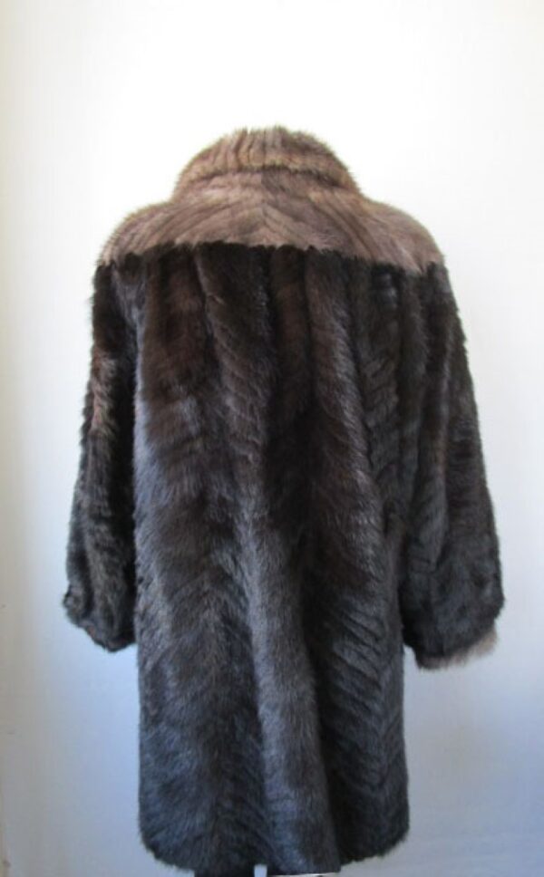 Mink Fur Coat Mint Sz 8 Natural Dark Ranch & Blue Iris - Image 3