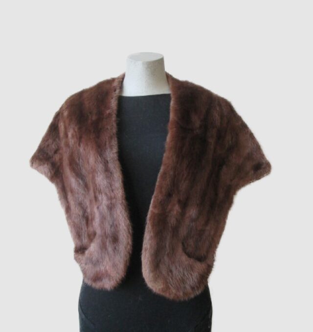 Muskrat Fur Stole Wrap Cape VG++