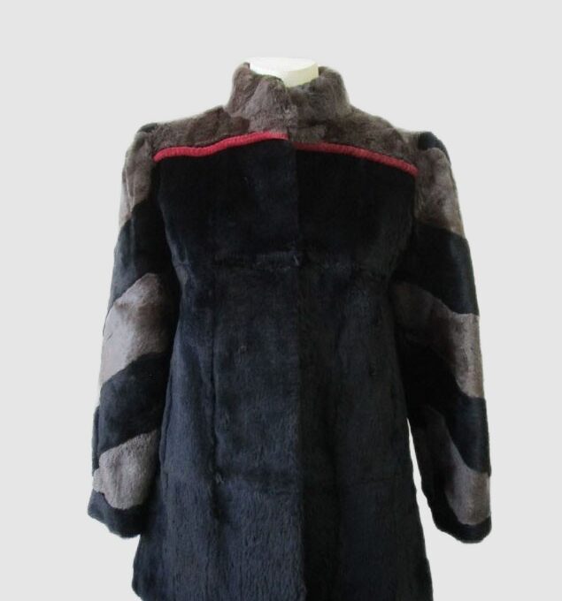 Sheared Muskrat Fur Jacket Coat SUPERB Woman Women's Sz 6 Black Gray Grey