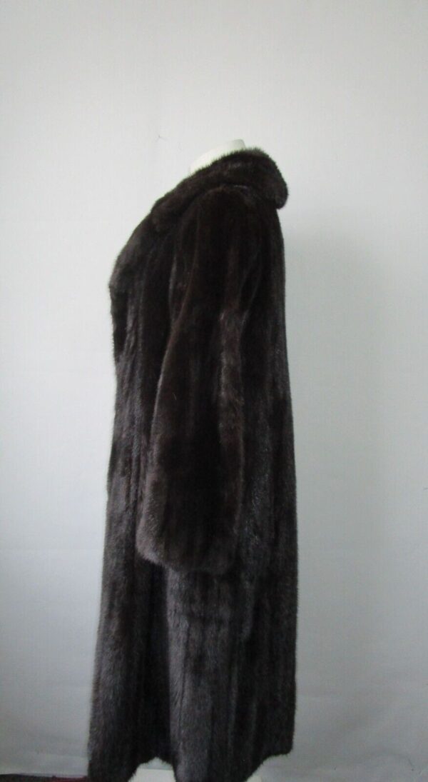 Women's Sz 6 Dark Ranch SUPERB Mink Fur Coat Woman - Image 4