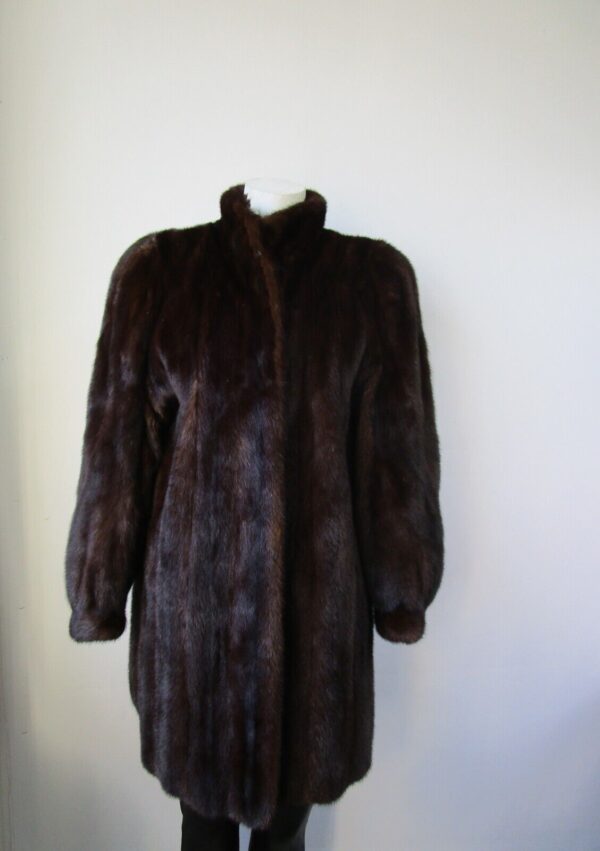 Women's Sz 8 Dark Ranch Mink Fur Coat Stroller Jacket MINT Woman - Image 3