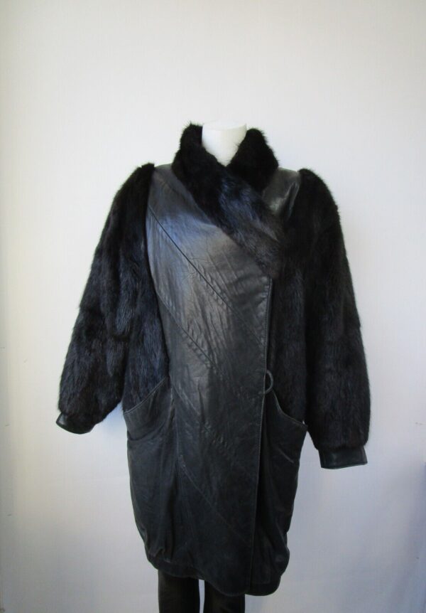 Women's Black Leather Coat Jackat with Muskrat Fur Woman Sz 14