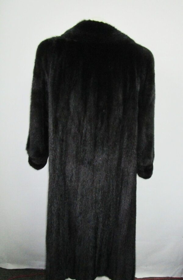 Women's Sz 10 Natural Black Mink Fur Coat Jacket MINT+ Woman - Image 3