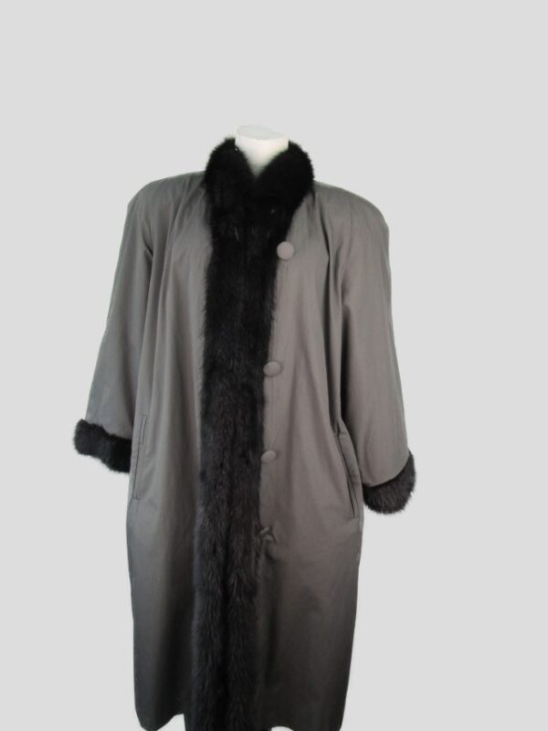 Muskrat Fur Coat Reversible Raincoat Sz 12 MINT+ Woman Women's