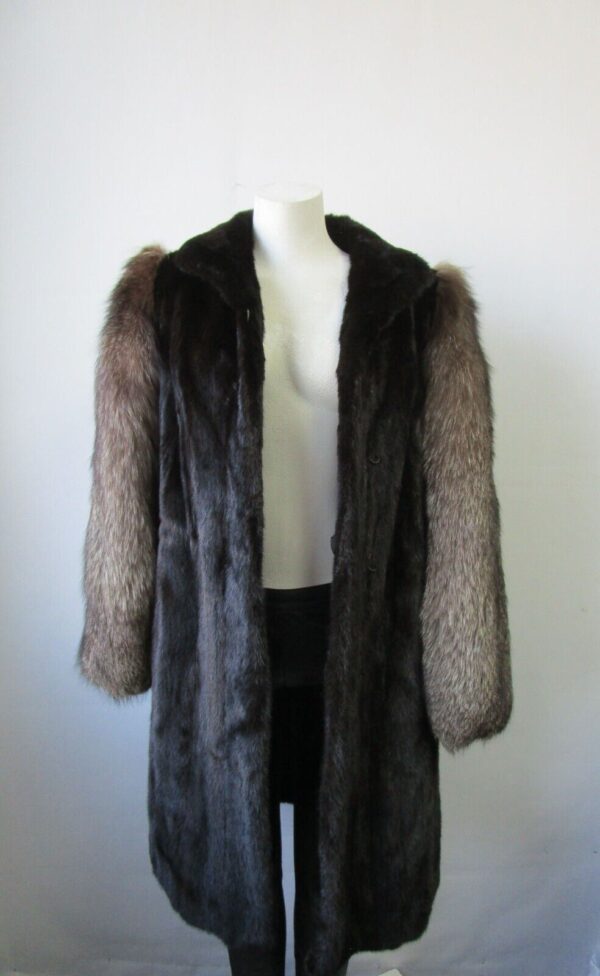 Women's Sz 6 Black Mink Fur Coat Jacket with Silver Fox Fur MINT+ Woman