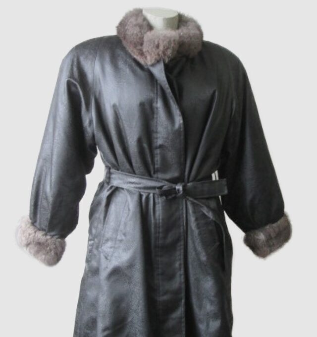 Raincoat with Opossum Fur Vest Lining Women's Sz 6 SUPERB