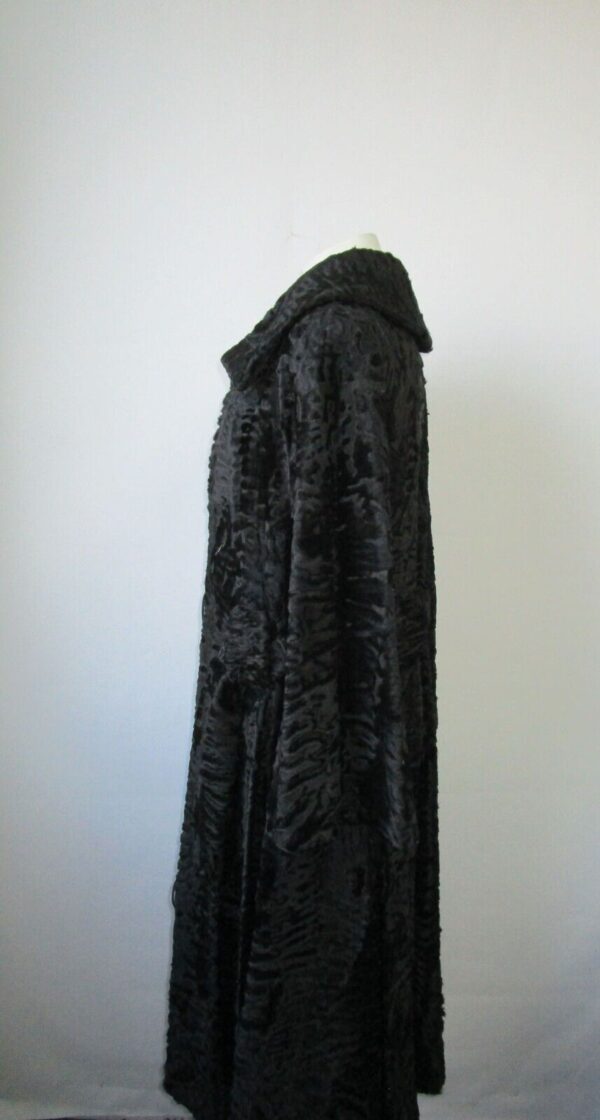 Women's Sz 4 Black Swakara Fur Coat Jacket SUPERB Woman - Image 3