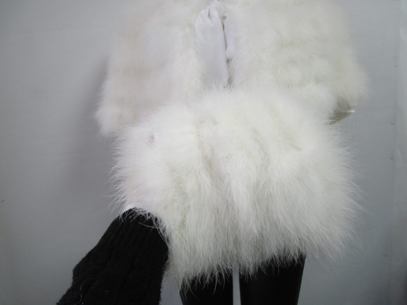 Women's New White Ostrich Fur Feather Cape Stole Wrap & Muff Set WEDDING BRIDE - Image 7