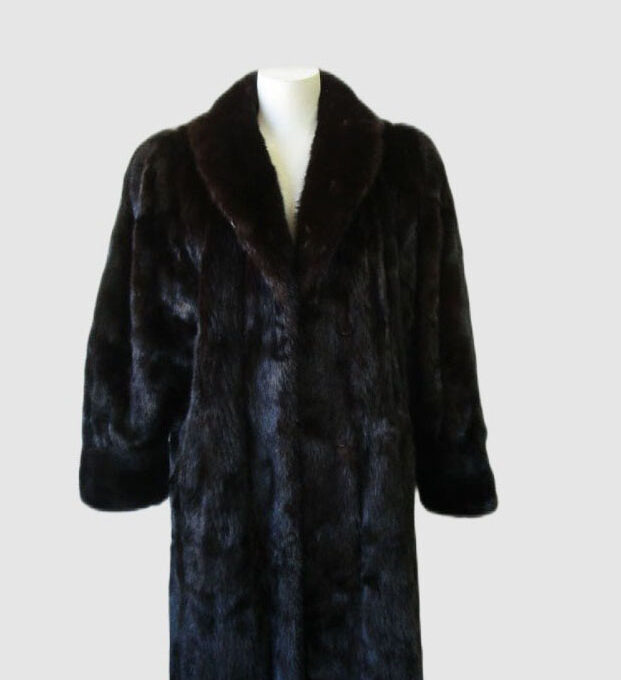Dark Ranch Mink Fur Coat MINT Woman Sz 10/12