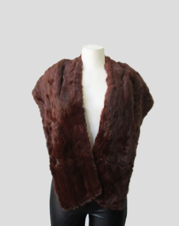 Women's Sz M Squirrel Fur Stole Wrap Cape Wedding MINT Woman Dark Burgundy