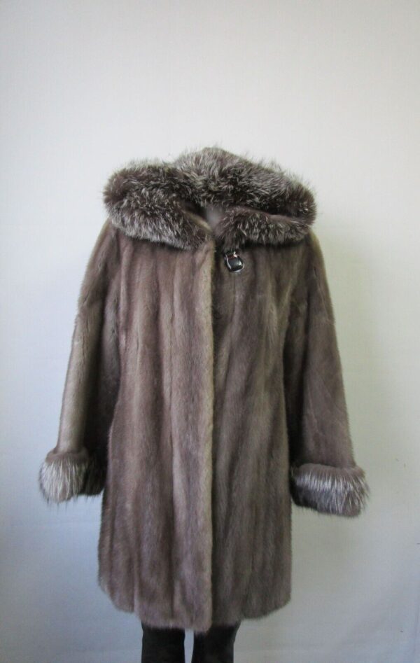 Women's Sz 6 Blue Iris Mink Fur Silver Fox Fur Coat Jacket Superb HOOD Woman