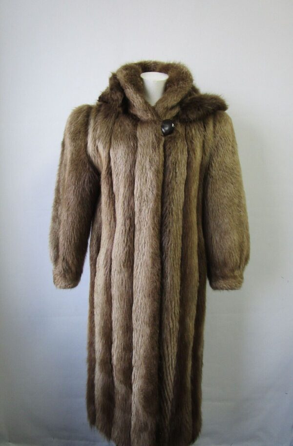 Women's Sz 8 Beaver Fur Coat Jacket HOOD MINT+ Woman - Image 2