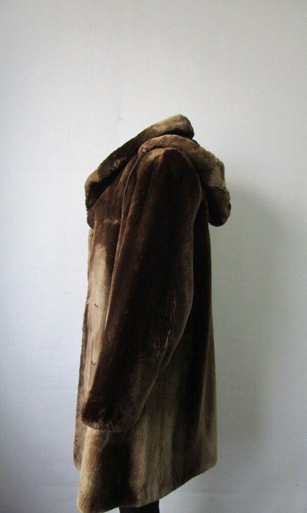 Women's SUPERB Sheared Beaver Fur Coat Jacket Hood Woman Sz 6 - Image 6