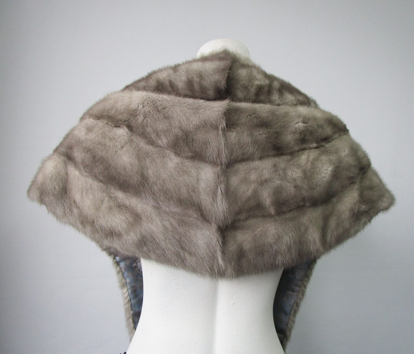 Women's Sapphire Mink Fur Stole Wrap Cape Wedding Woman MINT+ - Image 6
