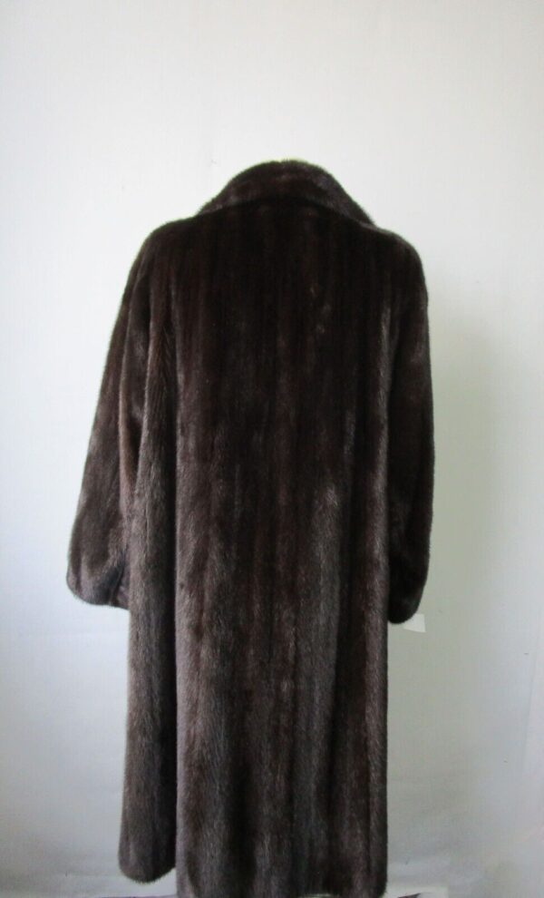 Women's Sz 16/18 XL Dark Ranch Mink Fur Coat MINT+ Woman - Image 5