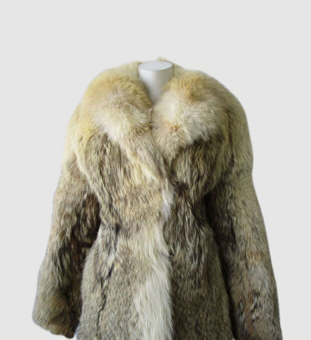 Women's Sz 4 Coyote Fur Coat Jacket with Fox and Hood Mint+ Woman