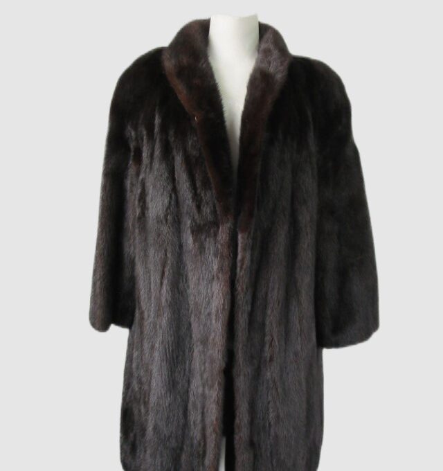 Women's Sz 14 Dark Ranch Mink Fur Coat MINT Woman