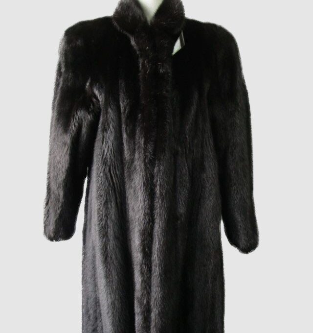 Women's Sz 4 Canadian Natural Black Mink Fur Coat Jacket MINT+ Woman