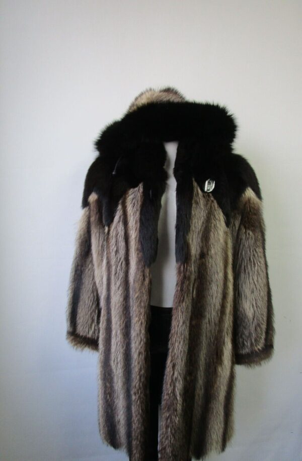Women's Sz 6 Superb Raccoon & Black Fox Fur Coat Jacket HOOD Ladies Woman - Image 4