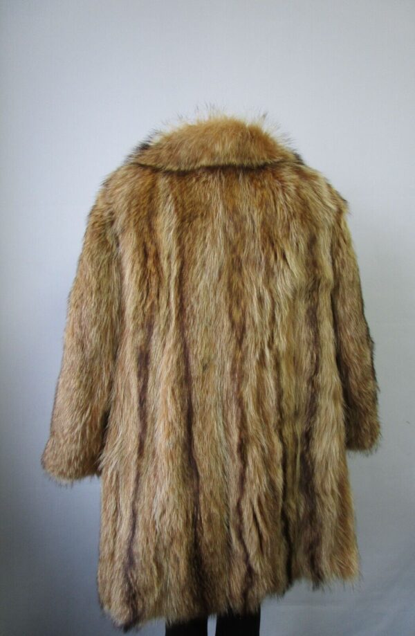 Women's Sz 8 Tanuki Raccoon Fur Coat Jacket MINT Woman - Image 4