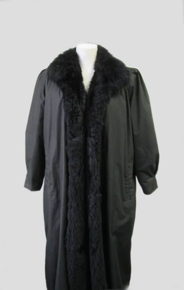 Women's Sz 14 MINT Raincoat Detachable Black Opossum Fur Vest Lining Woman