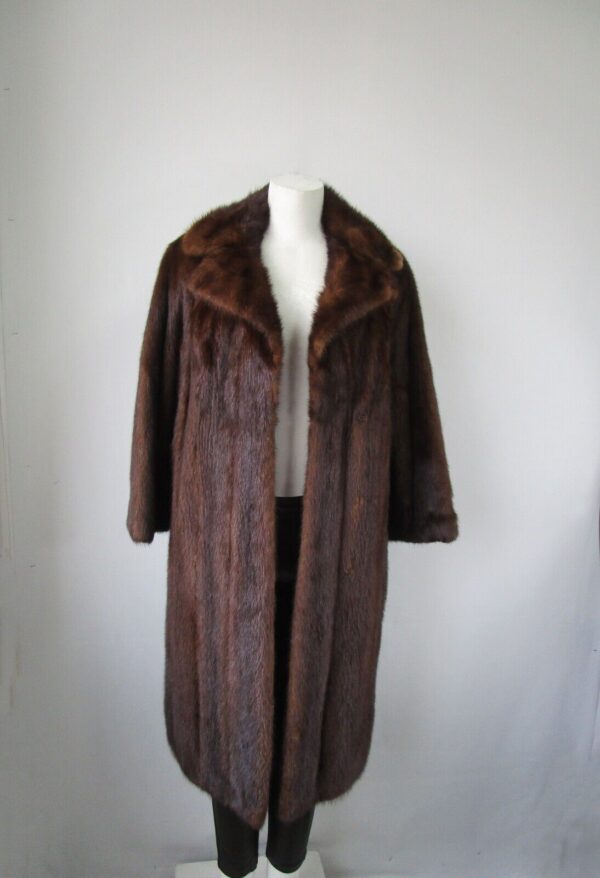 Women's Dark Pastel Mink Fur Coat Mint Sz 4 Woman - Image 2
