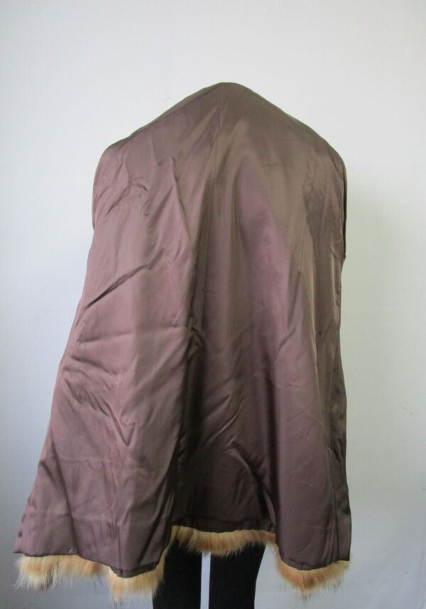 Women's Sz 8 Tanuki Raccoon Fur Coat Jacket MINT Woman - Image 5