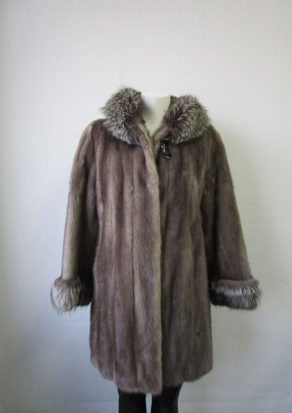 Women's Sz 6 Blue Iris Mink Fur Silver Fox Fur Coat Jacket Superb HOOD Woman - Image 2