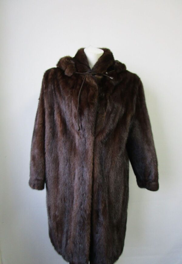 Women's Sz 8 Mink Fur Coat Jacket HOOD Woman Mint - Image 3