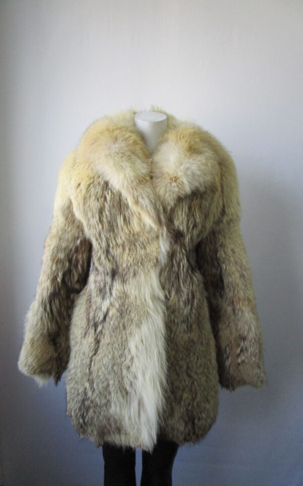 Women's Sz 4 Coyote Fur Coat Jacket with Fox and Hood Mint+ Woman - Image 2
