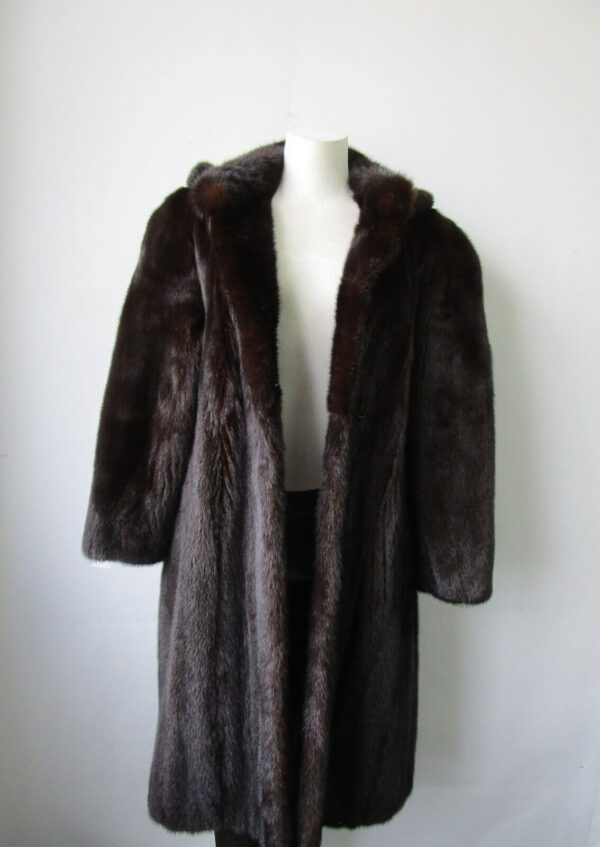 Women's Sz 6 Canadian Dark Ranch Mink Fur Coat with Hood MINT Woman - Image 2