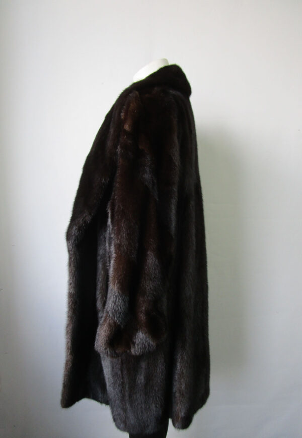 Women's Sz 10/12 Canadian Natural Dark Ranch Mink Fur Coat MINT Woman - Image 4
