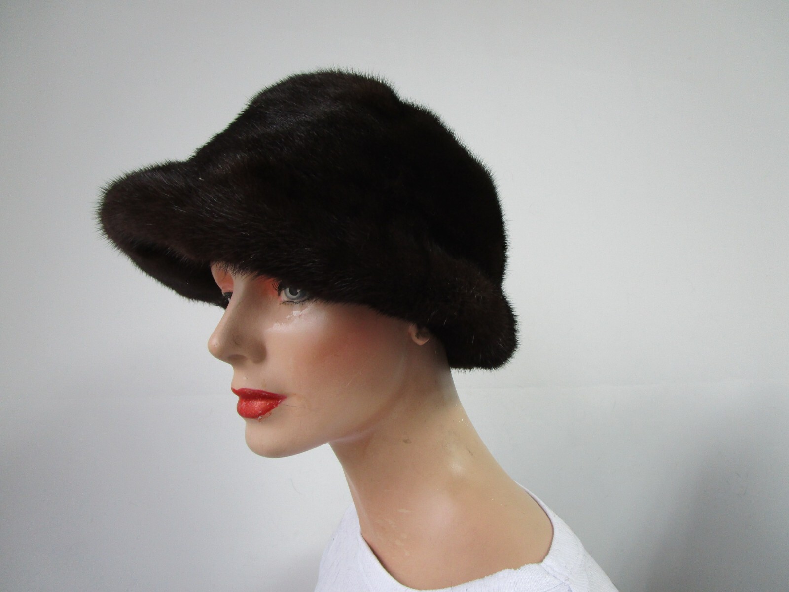 Natural Dark Ranch Mink Fur Hat New - Image 2