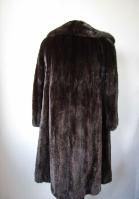 Mink Fur Coat MINT Women's 4/6 Dark Ranch - Image 6