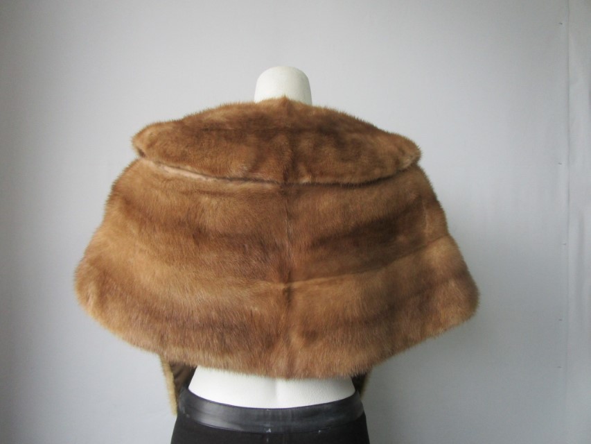 Mink Fur Stole Wrap Cape Wedding 52"x 16" MINT - Image 3