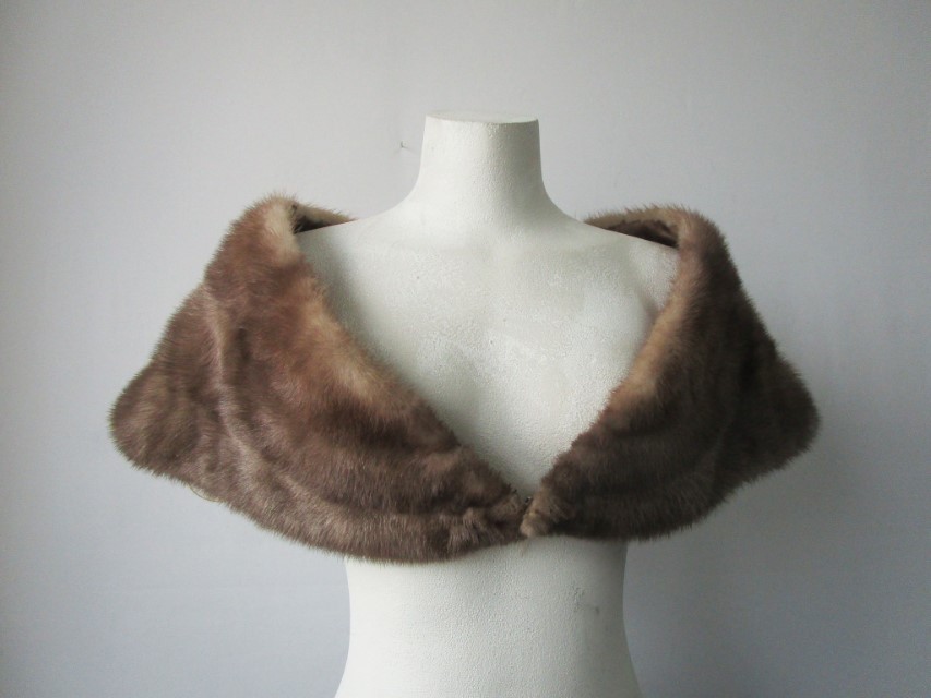 Mink Fur Collar Shawl Stole Wrap Cape MINT WEDDING - Image 3