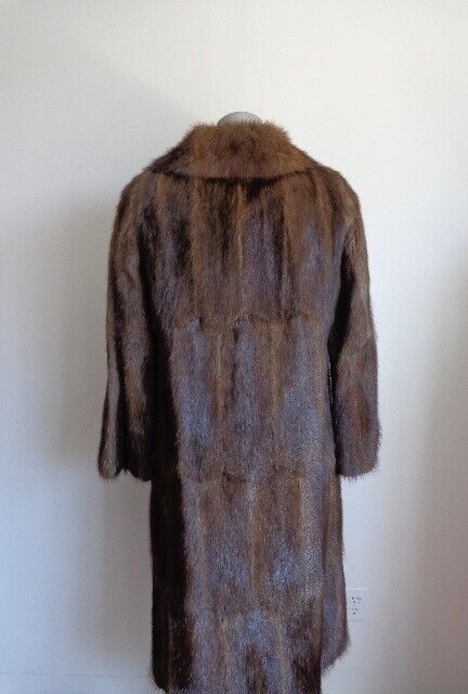 Muskrat Fur Coat Excellent Sz 8/10 Women's - Image 4