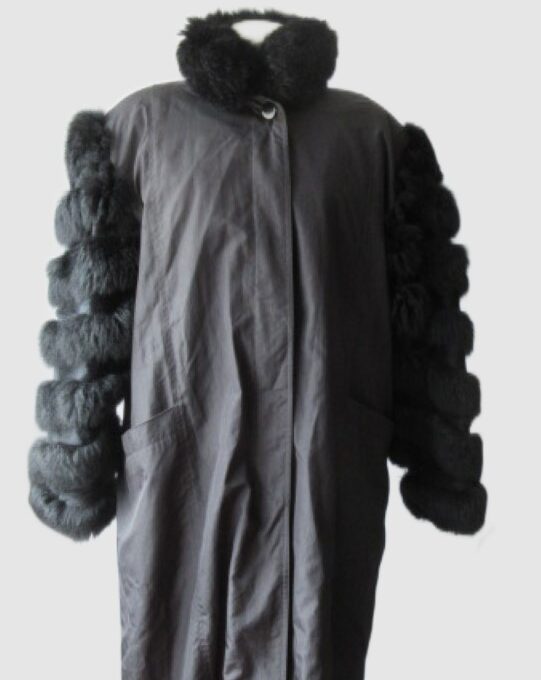 Women's Sz 10/12 Black Raincoat with Detachable Sheared Rabbit Fox Fur Vest
