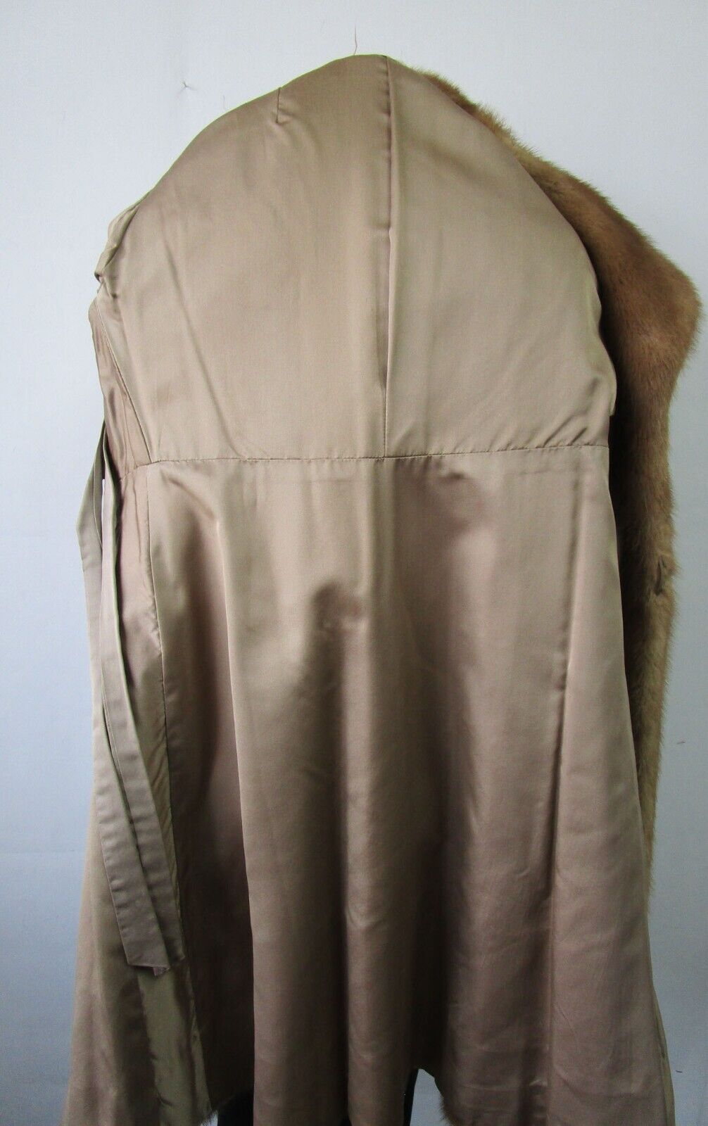 Canada Majestic Mink Fur Coat MINT+ Women's 8 - Image 4