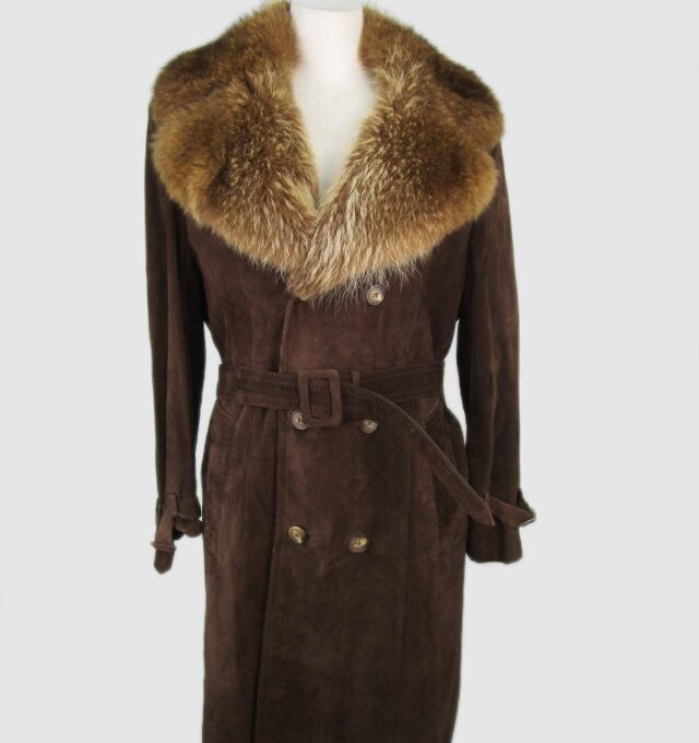 Women's Sz 10 Brown Suede Coat with Raccoon Fur Collar MINT Woman