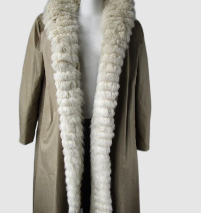 Women's Sz 10/12 M/L MINT Raincoat with Detachable Sheared Rabbit Fox Fur Vest