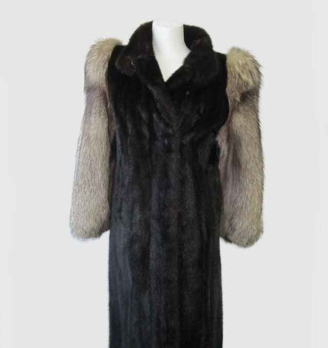 Women's Sz 6 Black Mink Fur Coat Jacket with Silver Fox Fur MINT Woman