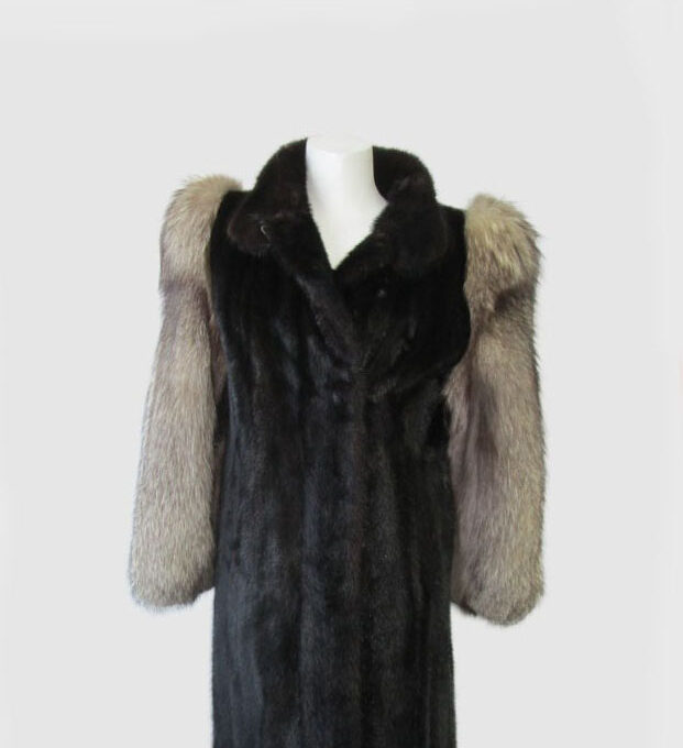 Women's Sz 6 Black Mink Fur Coat Jacket with Silver Fox Fur MINT Woman